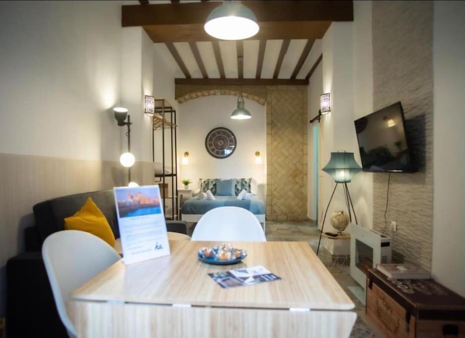 Loft En Corazon De Cadiz By C.Dreams Apartment Exterior photo